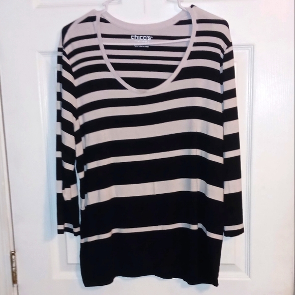 Chico's Women's Round Scoop Neck Top Size 3 (XL) - Picture 1 of 7